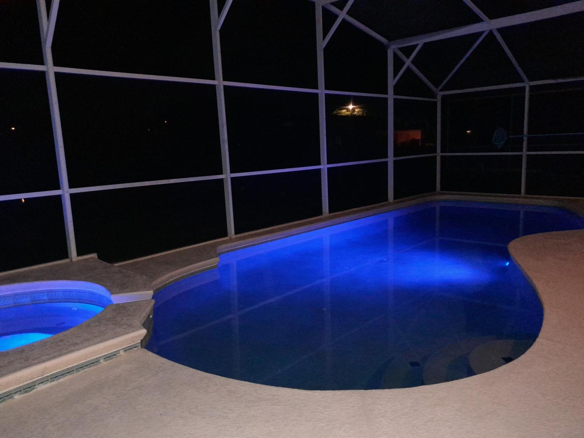 Three-Bedroom House In Clear Creek أورلاندو المظهر الخارجي الصورة