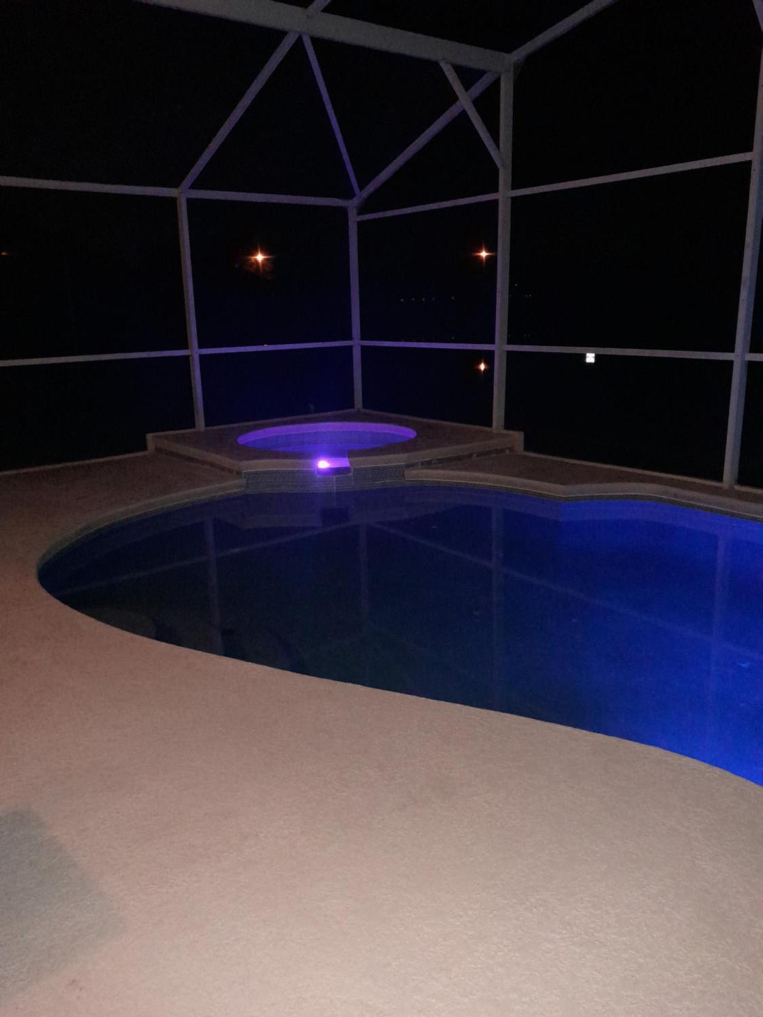 Three-Bedroom House In Clear Creek أورلاندو المظهر الخارجي الصورة