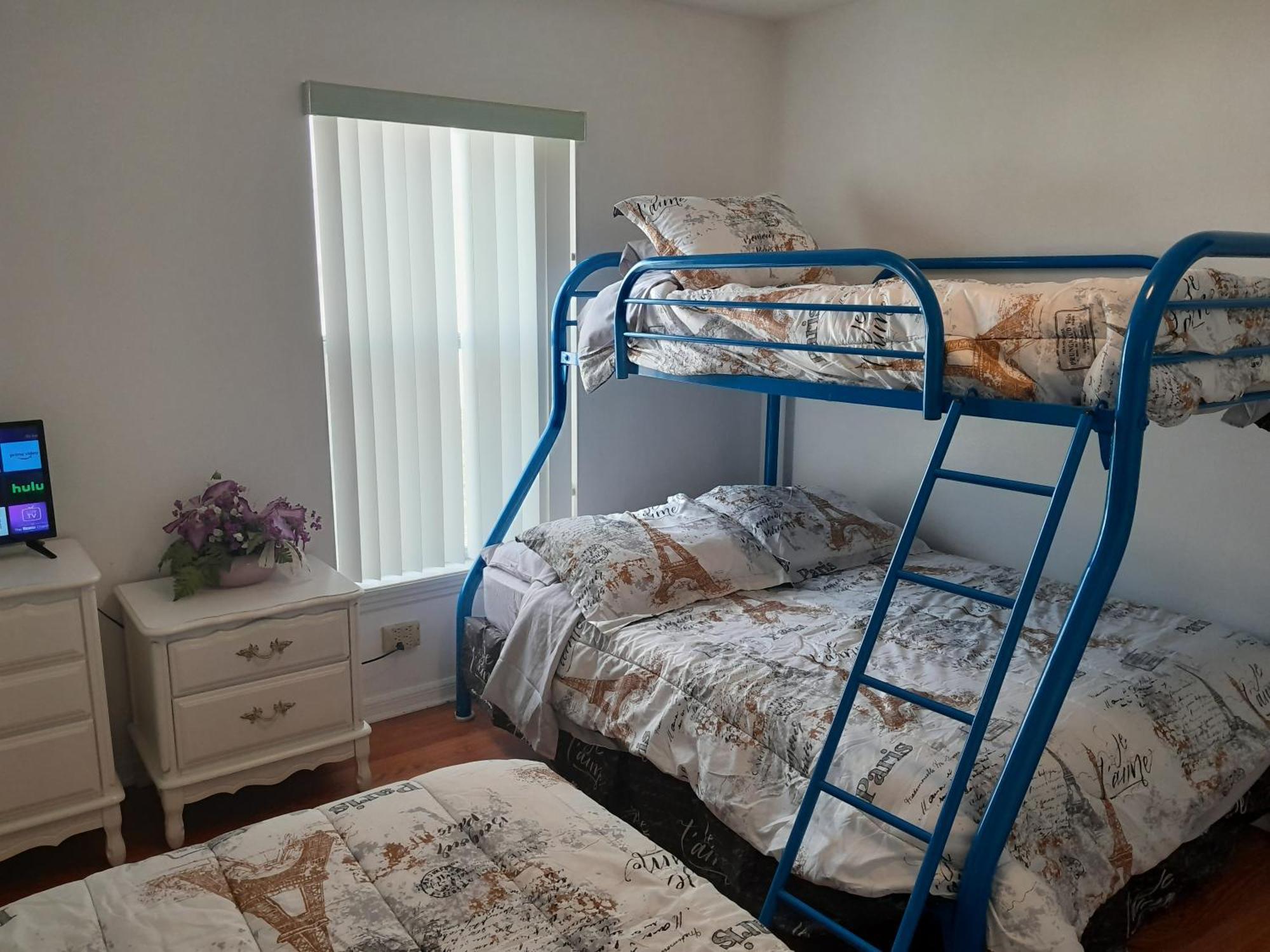 Three-Bedroom House In Clear Creek أورلاندو المظهر الخارجي الصورة